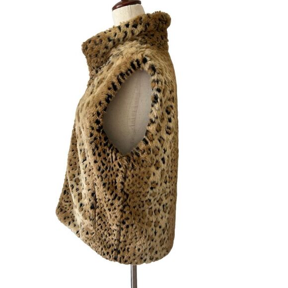Vintage Cheetah Animal Print Faux Fur Zip front Vest - Picture 3 of 5